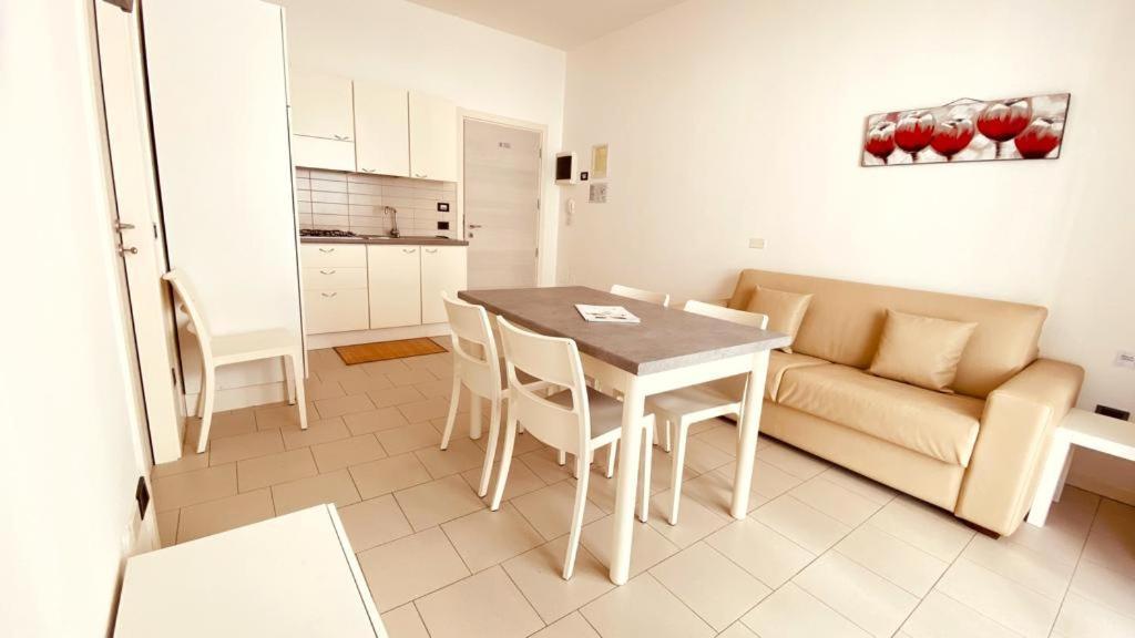 ריצ'יונה Residence Altea מראה חיצוני תמונה